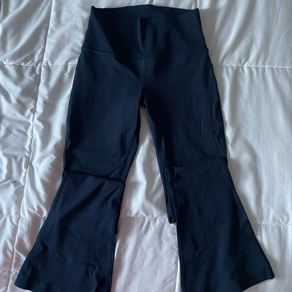 lululemon Align™ High-Rise Mini-Flare Pant - Picture 2 of 4